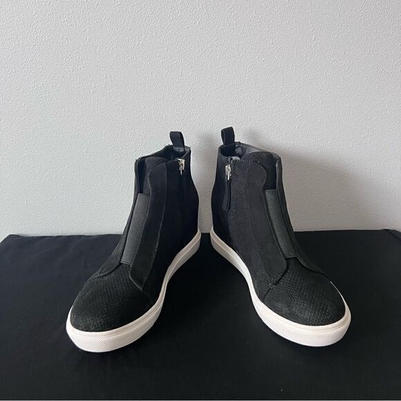 Madden Girl Wedge Sneakers Size 8 - Picture 1 of 9